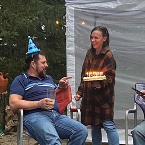 Meet your Posher, Connie